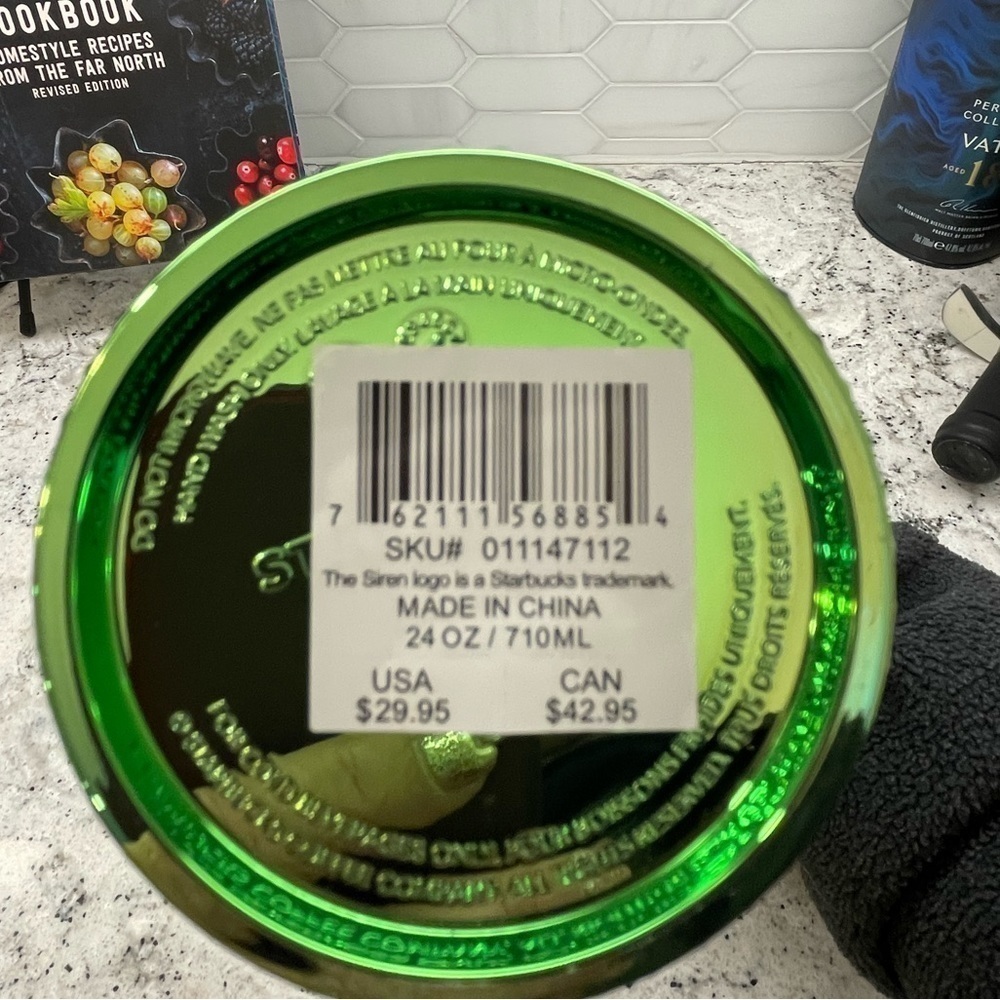Starbucks Metallic Light Green Studded Bling Tumbler. 24 Oz. Super bling! NWT! - Picture 8 of 8